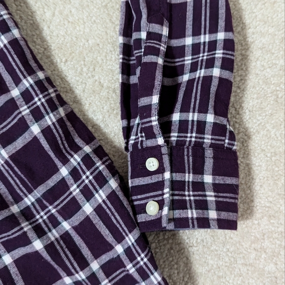 (Bundle 2 for $15) EUC Tommy Hilfiger Purple Plaid Button-up Shirt - Picture 6 of 7